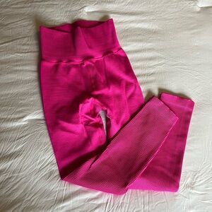 GAP Bright Pink Ribbed Leggings
